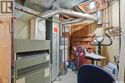 214 Forsyth Court, Saskatoon, SK - Indoor Photo Showing Basement