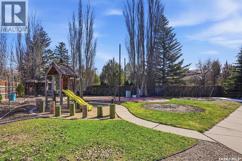 214 Forsyth Court, Saskatoon, SK - Outdoor