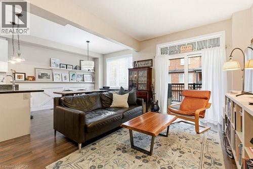2362 Peppiatt Common, Burlington, ON - Indoor