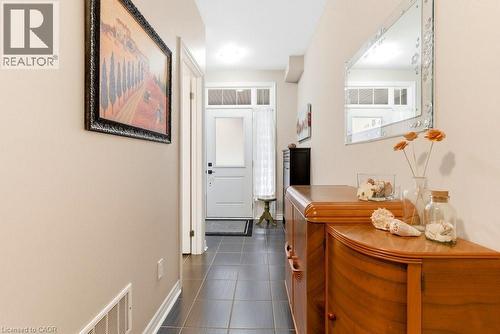 2362 Peppiatt Common, Burlington, ON - Indoor Photo Showing Other Room