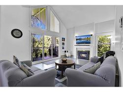 315 13918 72 AVENUE Surrey, BC V3W 0T4