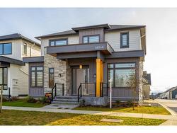 16548 22 AVENUE  Surrey, BC V3Z 0V5