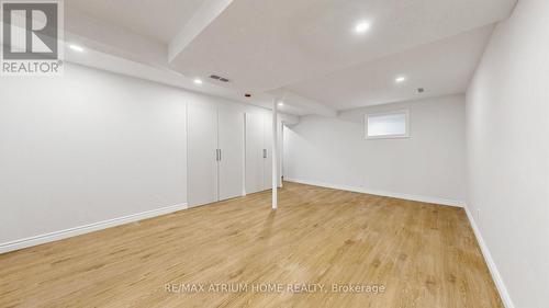 13 Applegate Crescent, Toronto, ON - Indoor
