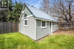 Detached Garage/Workshop Exterior - 
