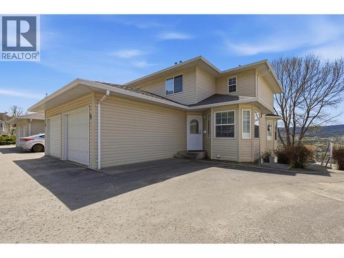 5 350 PEARKES DRIVE  Williams Lake, BC V2G 4T2