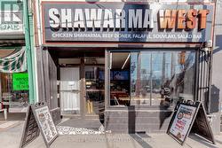 746 QUEEN STREET Toronto, ON M6J 1E9