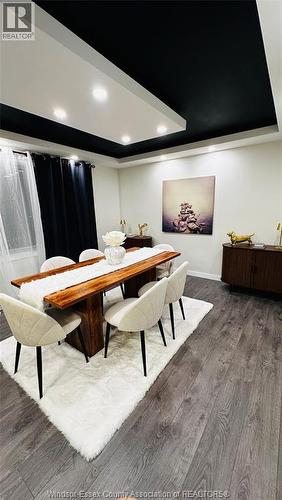 3519 Tecumseh Road West, Windsor, ON - Indoor