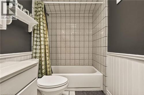 5119 Cherryhill Crescent, Burlington, ON - Indoor Photo Showing Bathroom