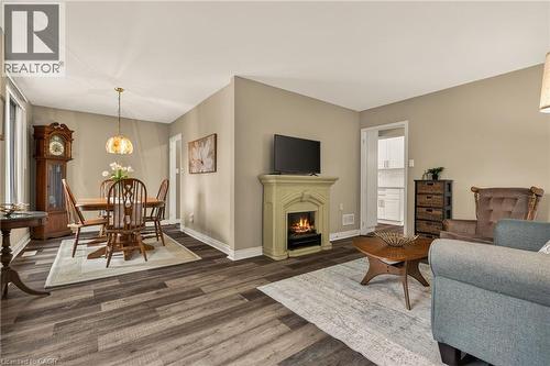 5119 Cherryhill Crescent, Burlington, ON - Indoor Photo Showing Living Room With Fireplace