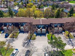 19 - 6240 MONTEVIDEO ROAD  Mississauga, ON L5N 2N7