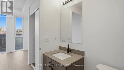 116 - 4878 Powers Common, Burlington, ON - Indoor Photo Showing Bathroom