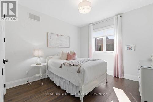 15 Langton Drive, Kitchener, ON - Indoor Photo Showing Bedroom