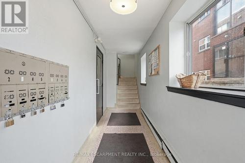 1254 Fennell Avenue E, Hamilton, ON - Indoor Photo Showing Other Room
