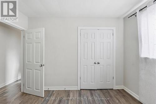 1254 Fennell Avenue E, Hamilton, ON - Indoor Photo Showing Other Room