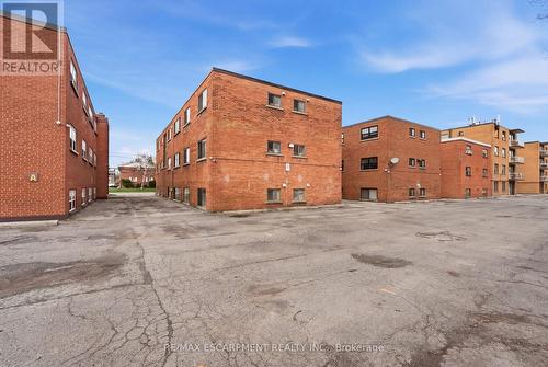 1254 Fennell Avenue E, Hamilton, ON - Outdoor With Exterior