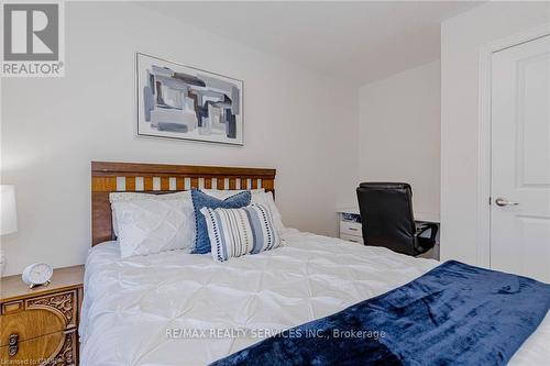 172 Beckview Drive, Kitchener, ON - Indoor Photo Showing Bedroom