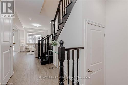 172 Beckview Drive, Kitchener, ON - Indoor Photo Showing Other Room