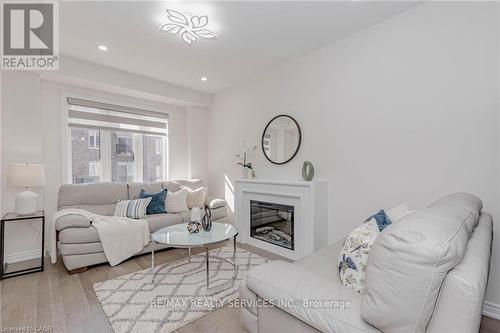 172 Beckview Drive, Kitchener, ON - Indoor Photo Showing Living Room With Fireplace