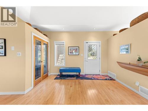 3990 June Springs Road, Kelowna, BC - Indoor Photo Showing Other Room