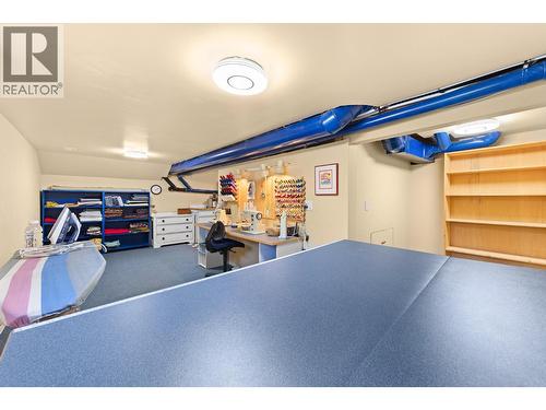 3990 June Springs Road, Kelowna, BC - Indoor