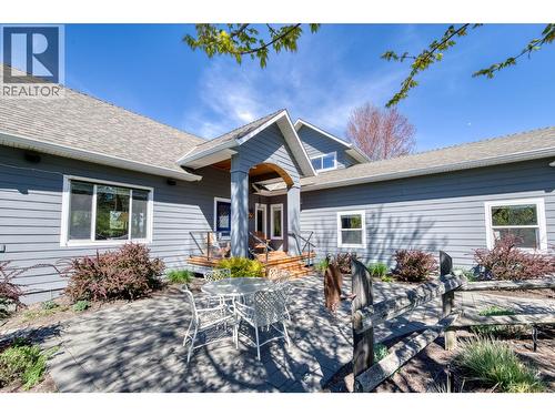 3990 June Springs Road, Kelowna, BC - Outdoor