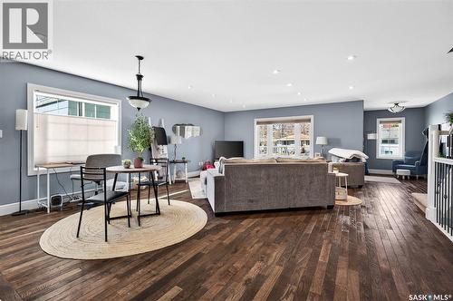 A 269 High Street E, Moose Jaw, SK - Indoor Photo Showing Living Room