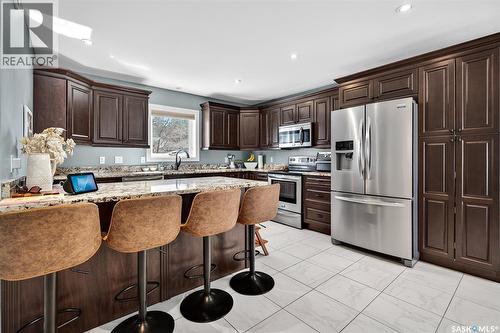 A 269 High Street E, Moose Jaw, SK - Indoor Photo Showing Kitchen With Stainless Steel Kitchen
