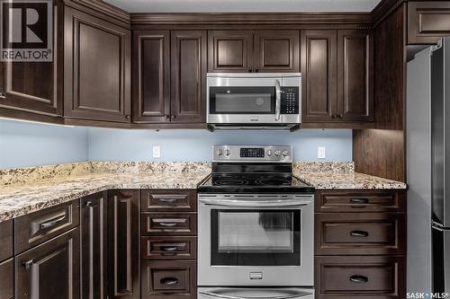 A 269 High Street E, Moose Jaw, SK - Indoor Photo Showing Kitchen