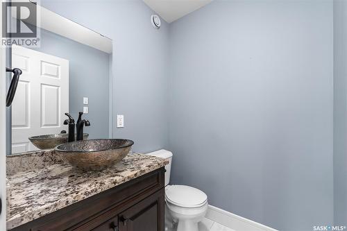 A 269 High Street E, Moose Jaw, SK - Indoor Photo Showing Bathroom