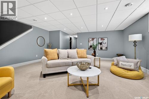 A 269 High Street E, Moose Jaw, SK - Indoor Photo Showing Living Room