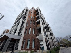 312-135 Canon Jackson Drive  Toronto, ON M6M 0C3
