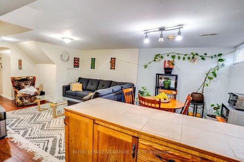 15 Epsom Downs Drive, Brampton, ON - Indoor