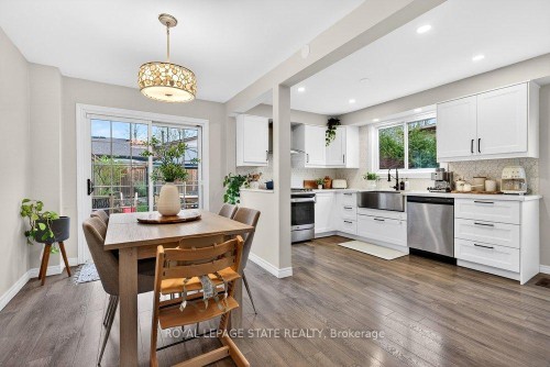 2233 Melissa Crescent, Burlington, ON 