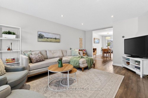 2233 Melissa Crescent, Burlington, ON 
