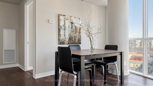 1705-20 Bruyeres Mews, Toronto, ON - Indoor Photo Showing Dining Room