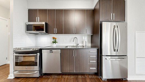 1705-20 Bruyeres Mews, Toronto, ON - Indoor Photo Showing Kitchen With Upgraded Kitchen