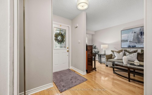 3047 Kilbride Crescent, Mississauga, ON - Indoor Photo Showing Other Room