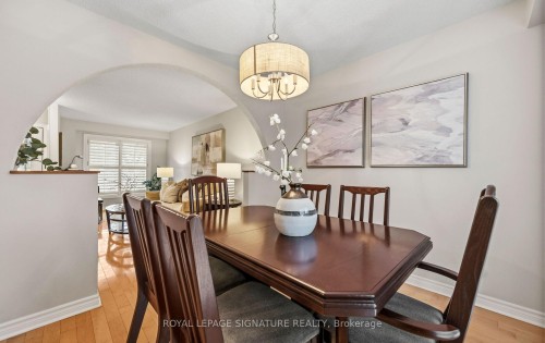 3047 Kilbride Crescent, Mississauga, ON - Indoor Photo Showing Dining Room