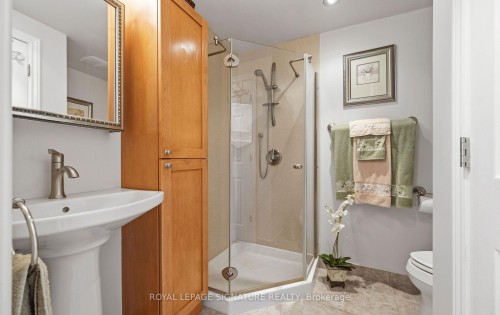 3047 Kilbride Crescent, Mississauga, ON - Indoor Photo Showing Bathroom