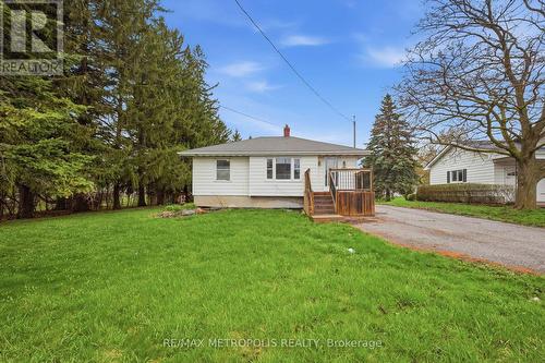 148 WINCHESTER ROAD E  Whitby, ON L1M 1X2
