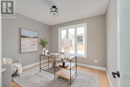 2048 Wickerson Road, London South (South K), ON - Indoor Photo Showing Office