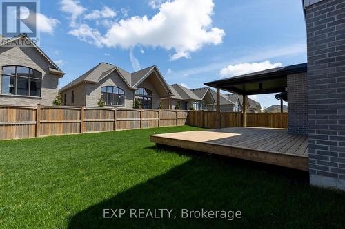 2048 Wickerson Road, London South (South K), ON - Outdoor