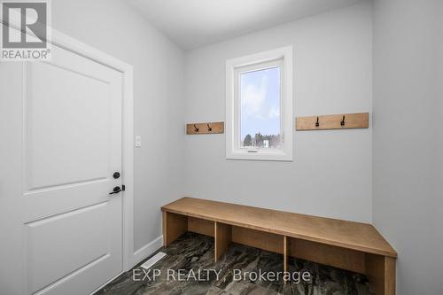 2044 Wickerson Road, London South (South K), ON - Indoor Photo Showing Other Room