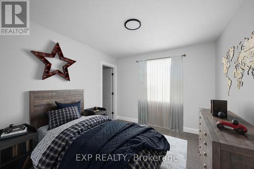 2044 Wickerson Road, London South (South K), ON - Indoor Photo Showing Bedroom With Fireplace