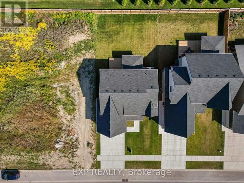 2044 Wickerson Road, London South (South K), ON - Outdoor