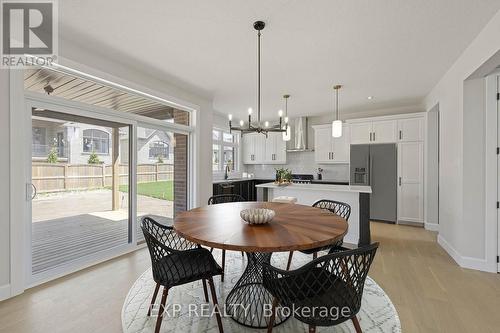 2044 Wickerson Road, London South (South K), ON - Indoor Photo Showing Dining Room