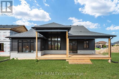 2052 Wickerson Road, London South (South K), ON - Outdoor