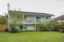 1809 Laval Ave Saanich, BC V8N 1M9