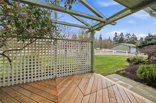 792 Bennett Rd, Qualicum Beach, BC 
