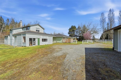 792 Bennett Rd, Qualicum Beach, BC 